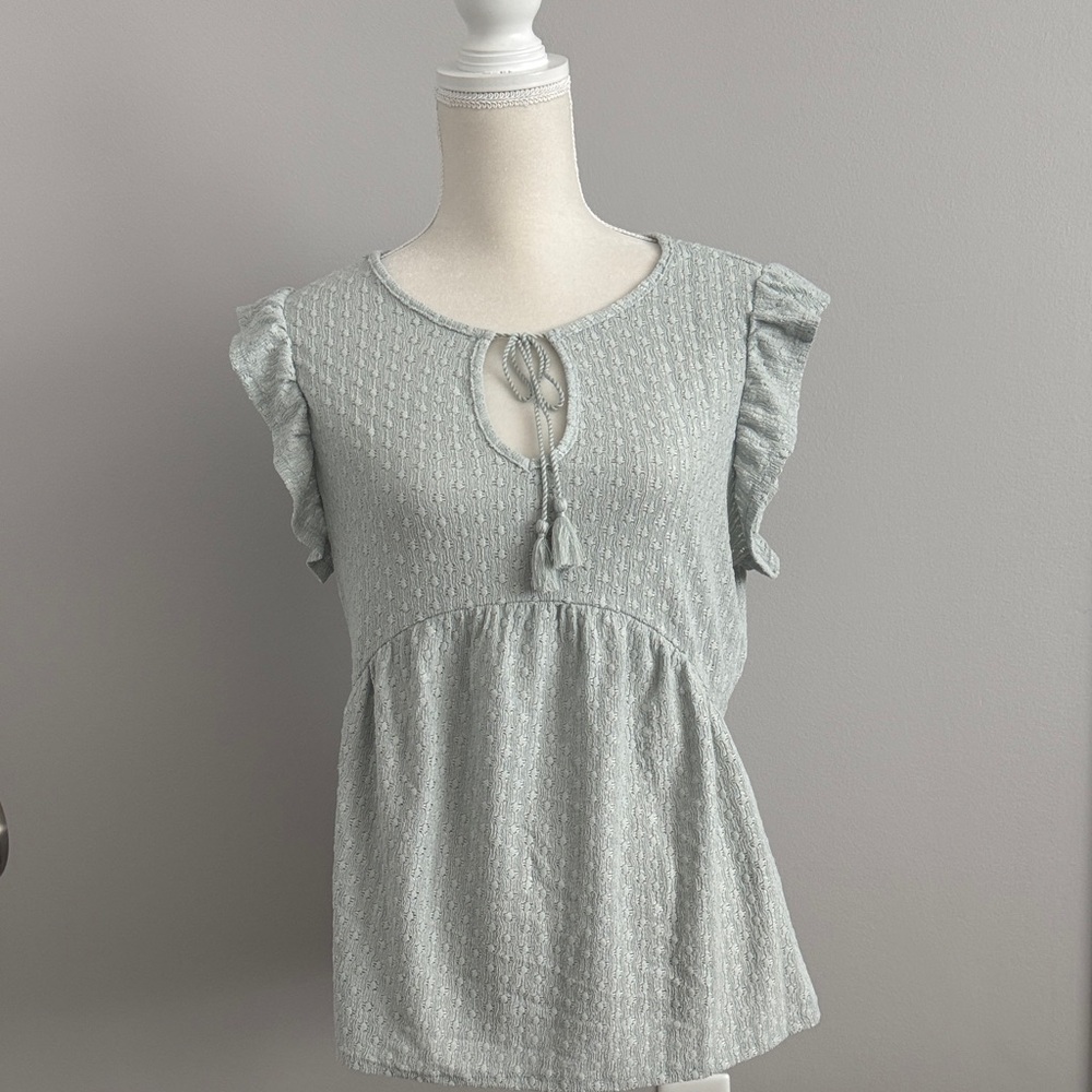 Light Green/Gray Blouse with Ruffle Sleeves NWT Size Medium